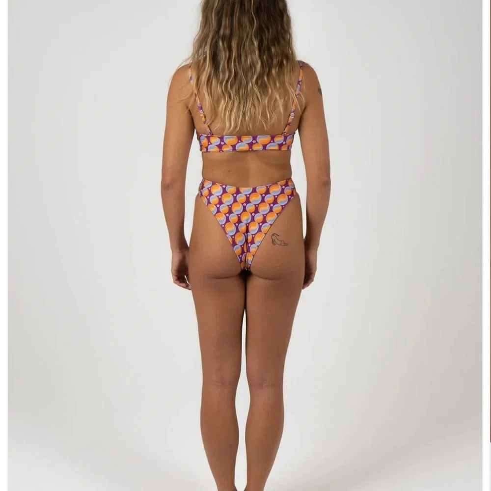 Inner Relm Bikini Set - Picture 2 of 6